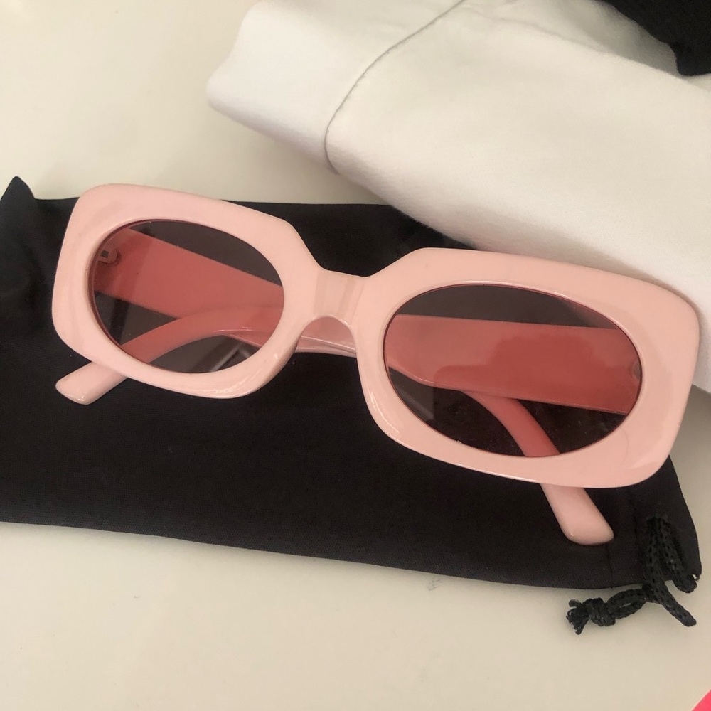 Pink square block sunglasses